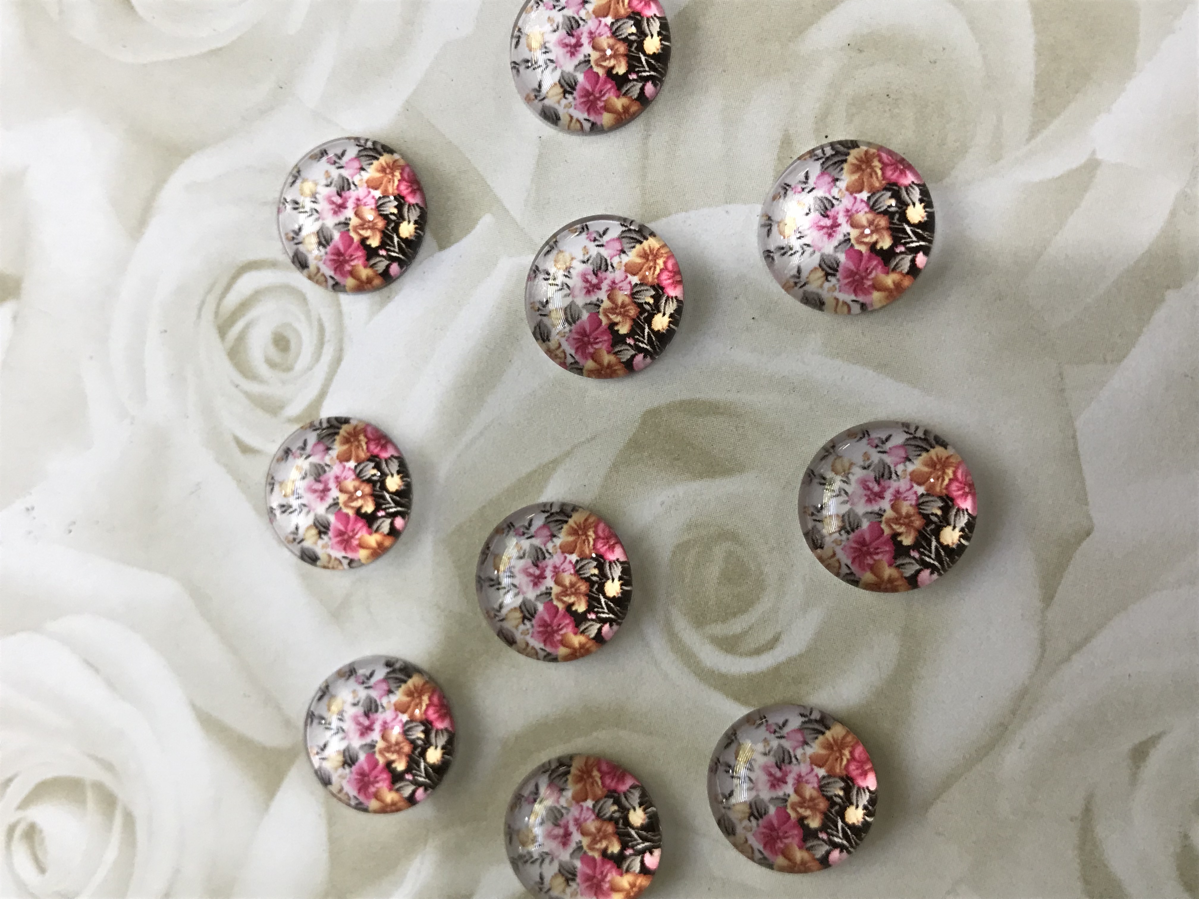 Glass Domed Hibiscus Flower Patterned 12mm Cabochons