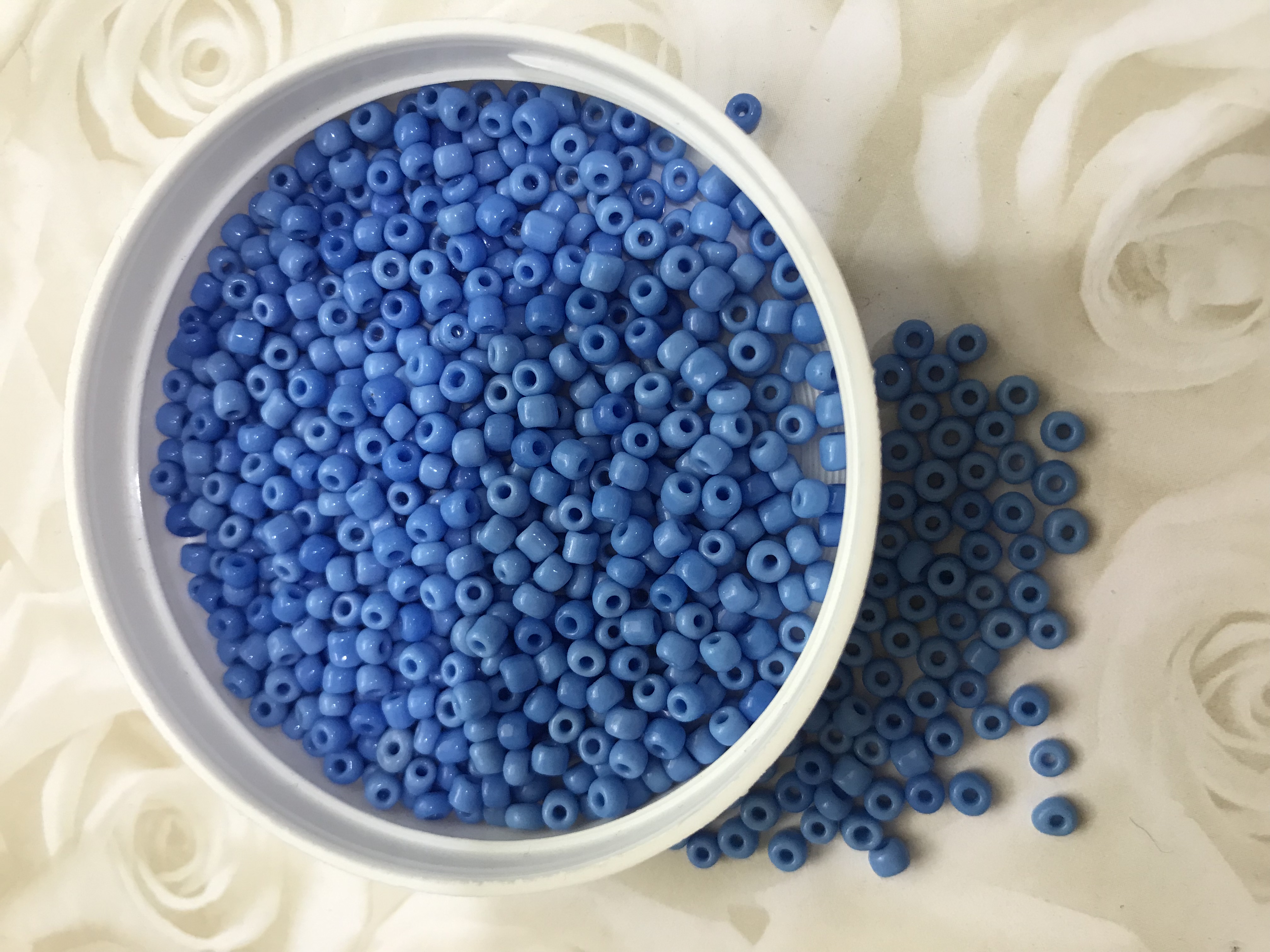 Cornflower Blue 8/0 Seed Beads