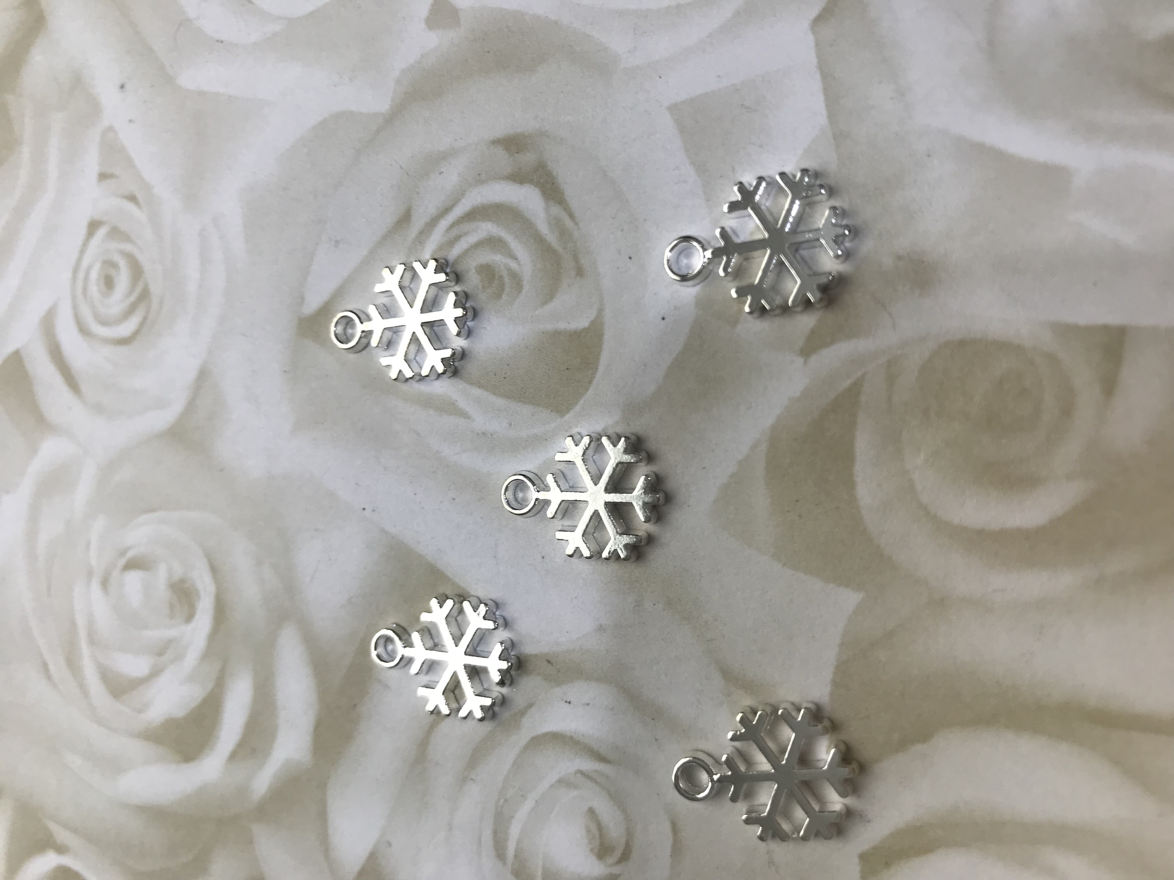 Silver Toned Small Snowflake 14x10mm Charms