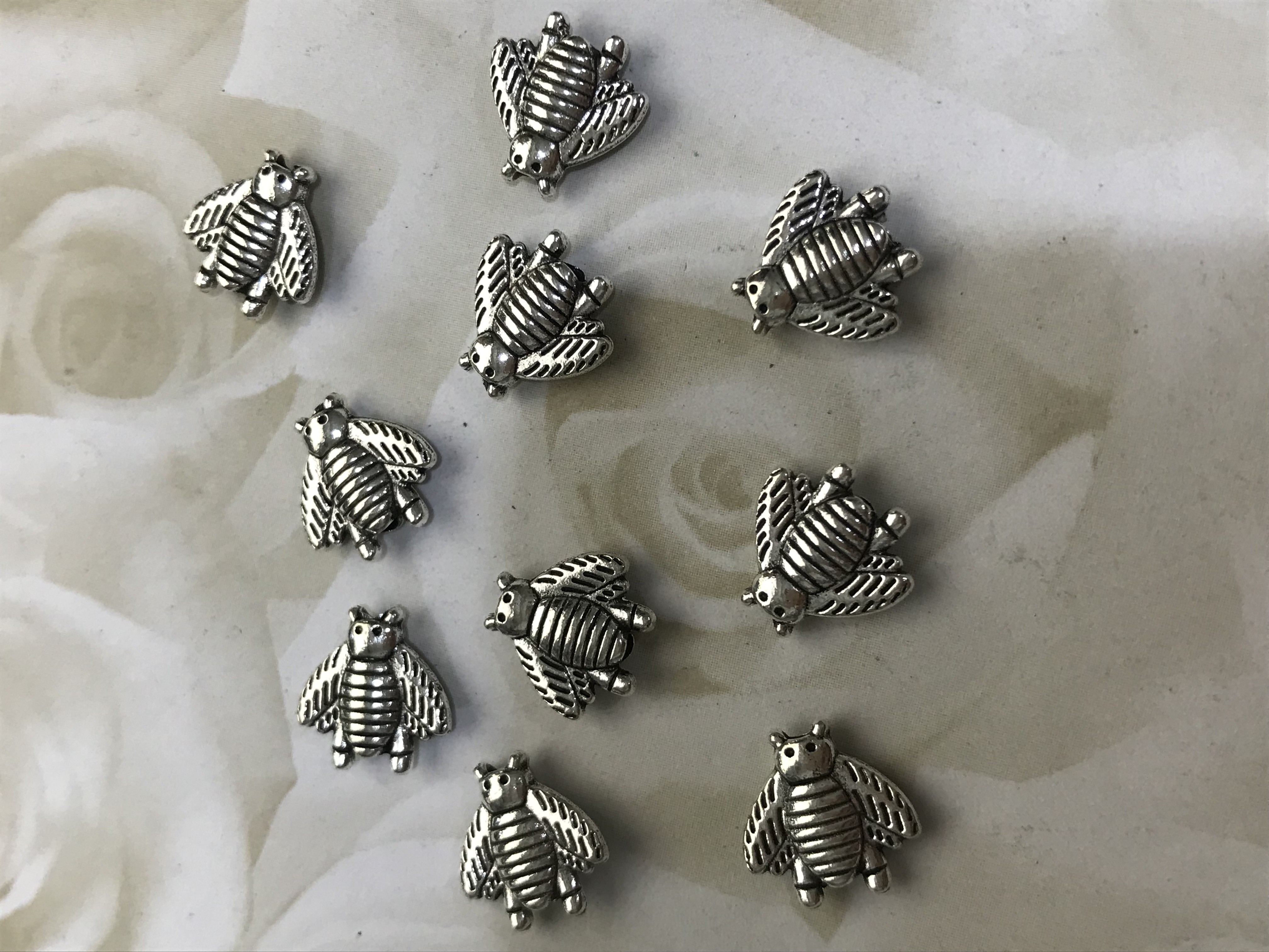 Tibetan Silver Bee 10mm Beads