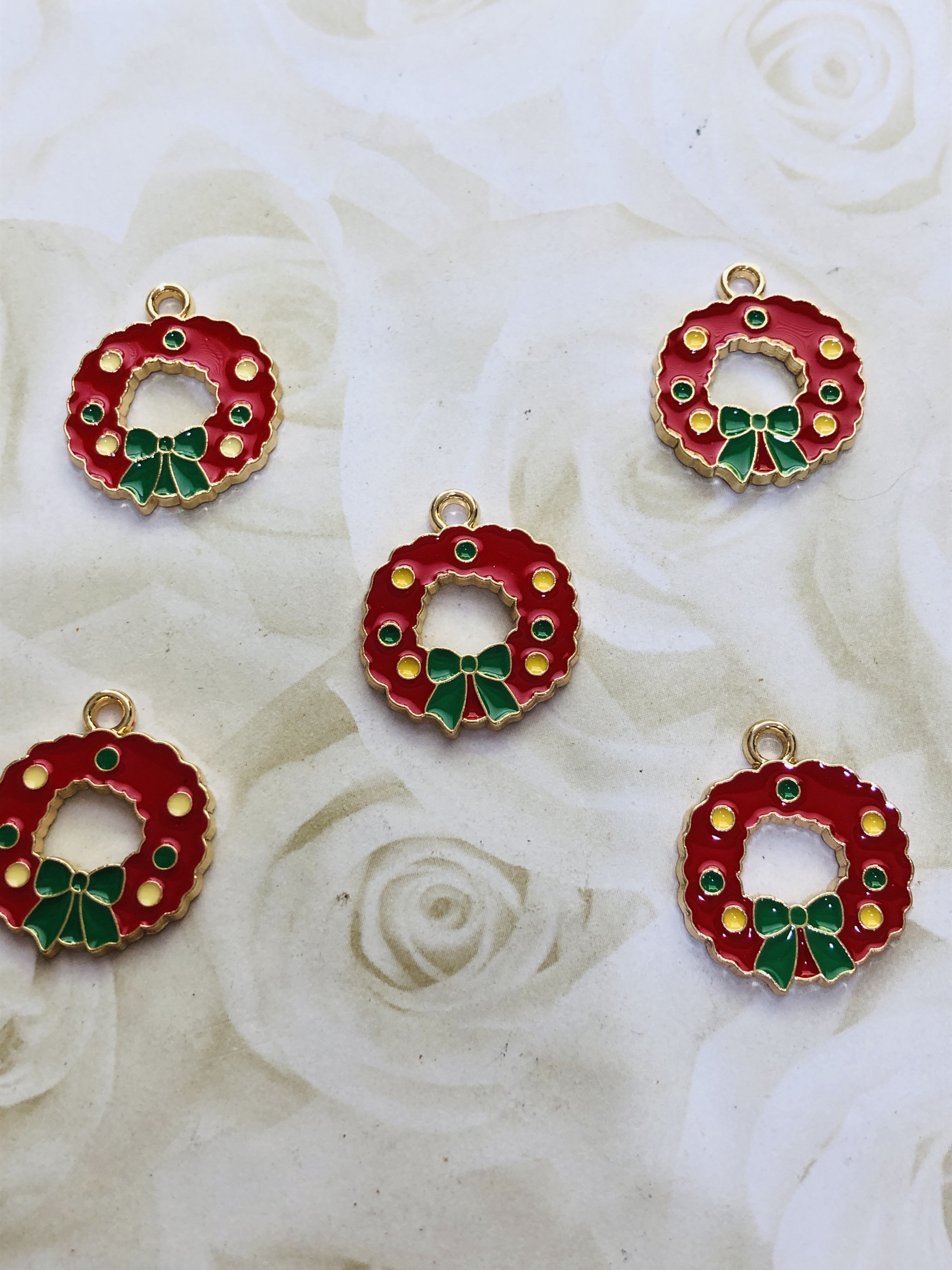 Gold Toned Red Enamel Wreath 18mm Charms
