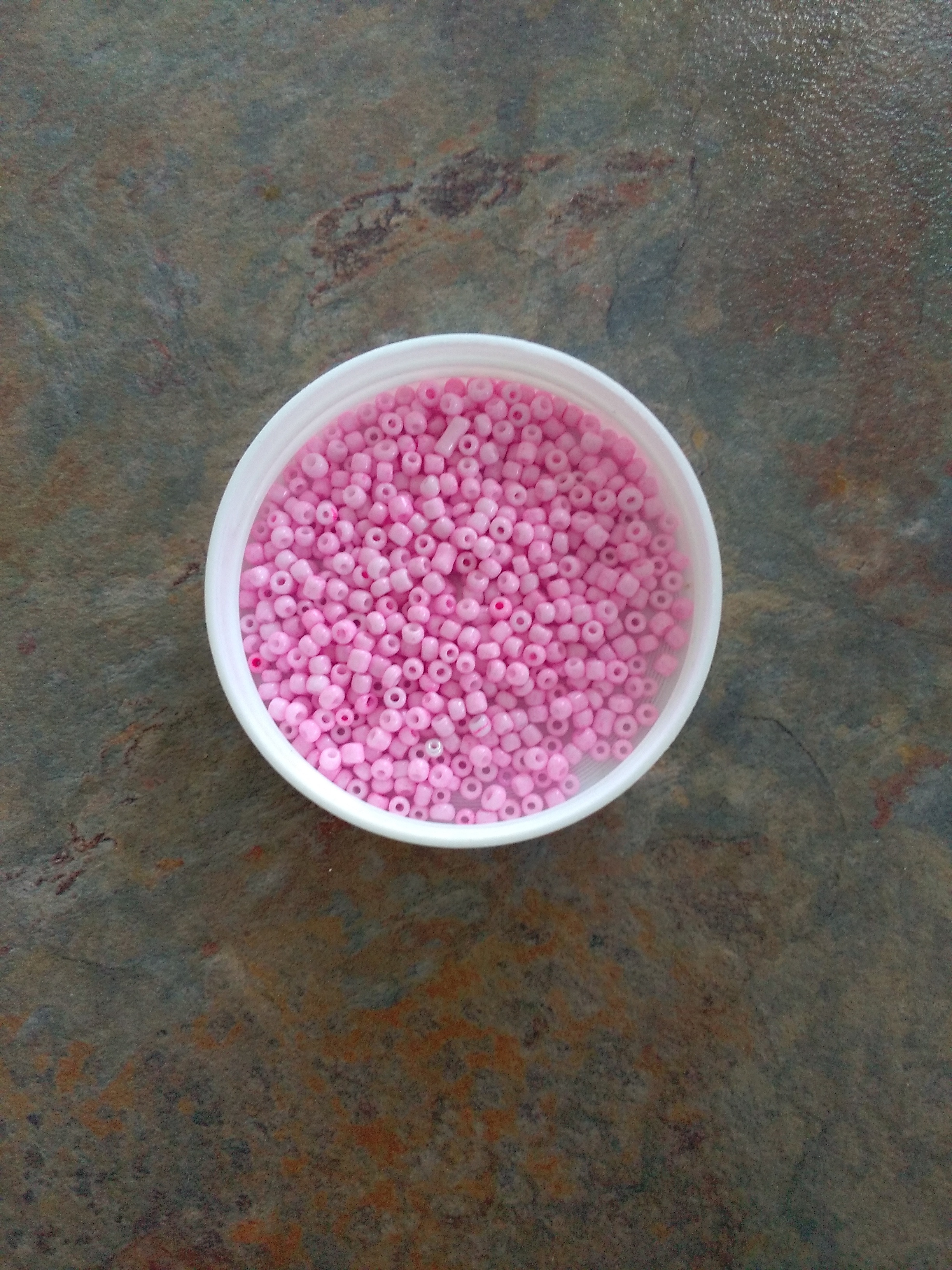 Opaque Pearlized Pink 8/0 Seed Beads