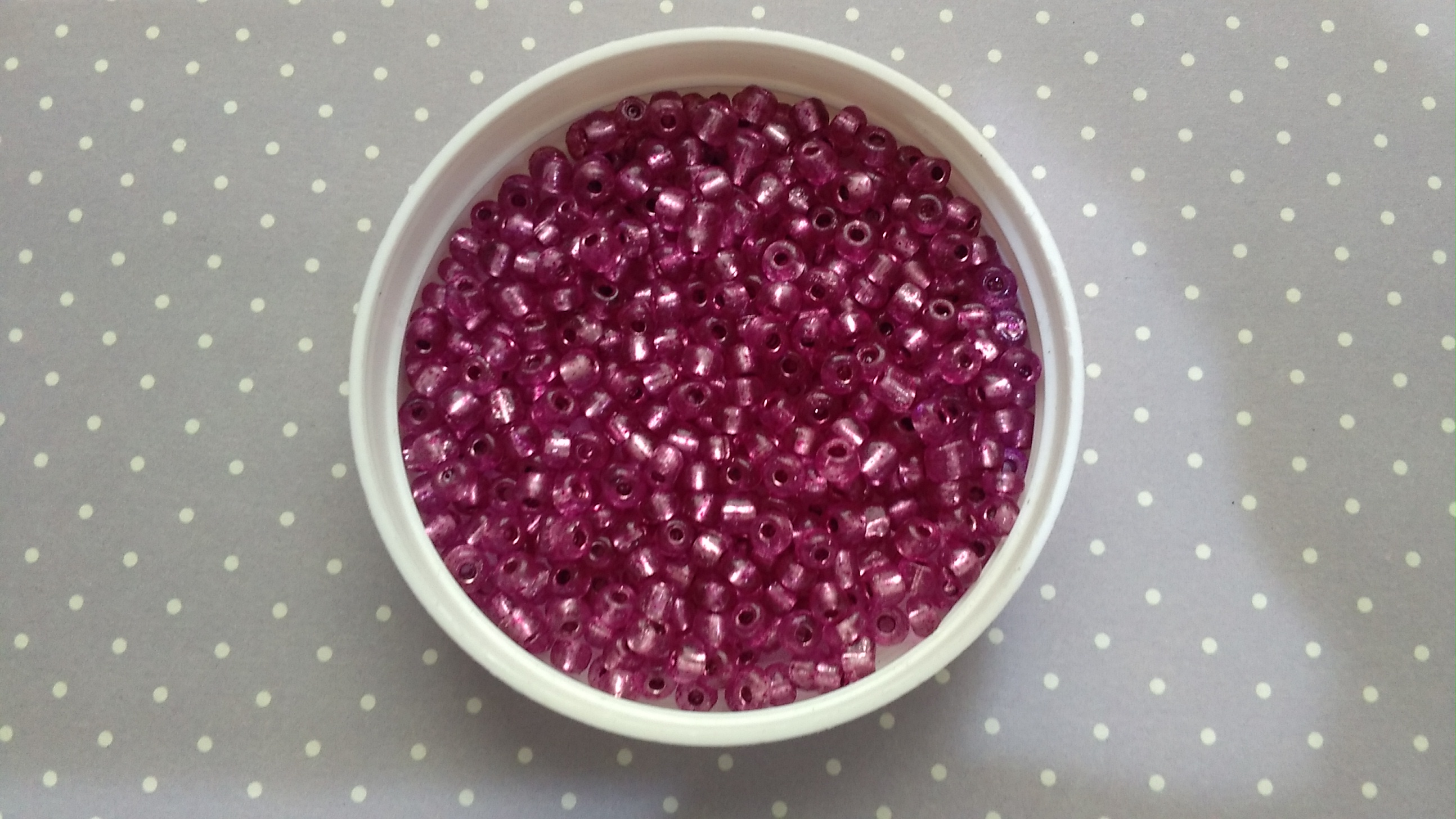 Champagne Pink Silver Lined 8/0 Seed Beads